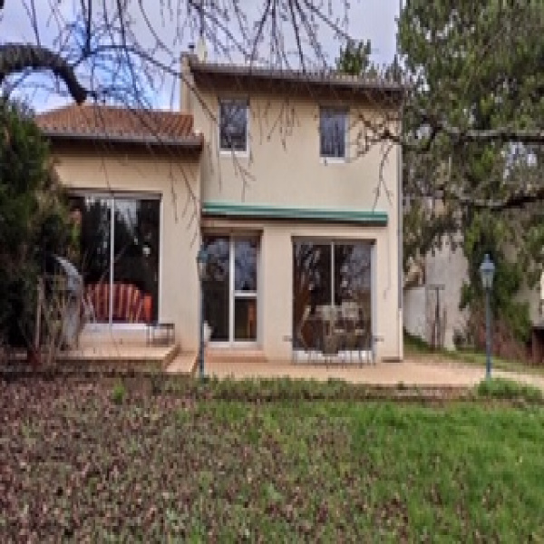 Offres de vente Maison Vinzelles 71680